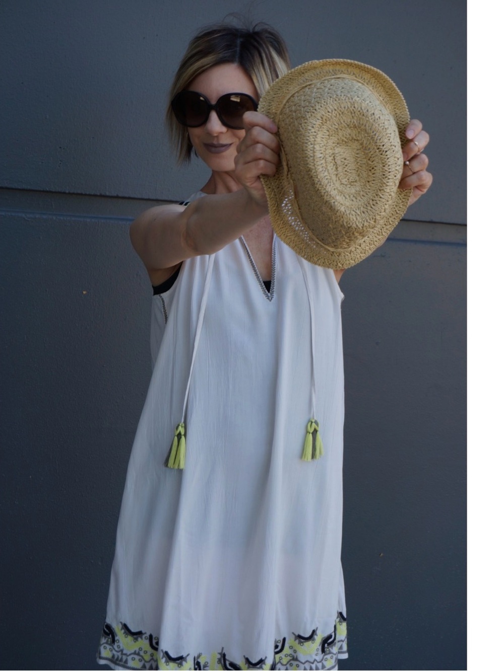 Lou & Grey Cream Sleeveless Embroidered Tassel Tunic
